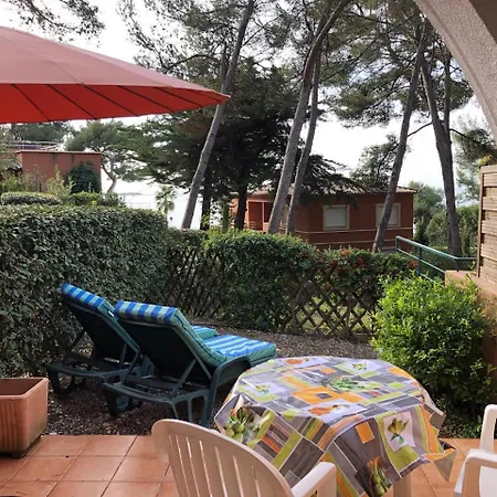 Appartamento 50m T2 Grande Terrasse Vue Climatisé Piscine Chauffée, Parking Clos Gratuit Sanary-sur-Mer