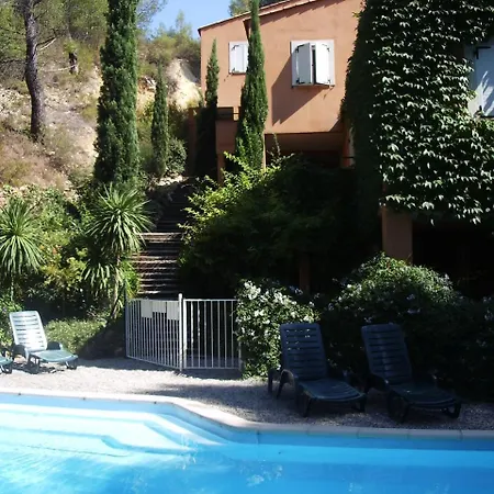 50m T2 Grande Terrasse Vue Climatise Piscine Chauffee, Parking Clos Gratuit Sanary-sur-Mer