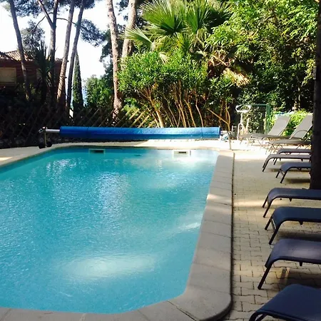 50m T2 Grande Terrasse Vue Climatise Piscine Chauffee, Parking Clos Gratuit Apartment