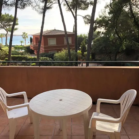 50m T2 Grande Terrasse Vue Climatise Piscine Chauffee, Parking Clos Gratuit Apartment