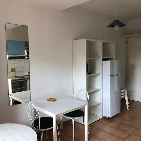 50m T2 Grande Terrasse Vue Climatise Piscine Chauffee, Parking Clos Gratuit *